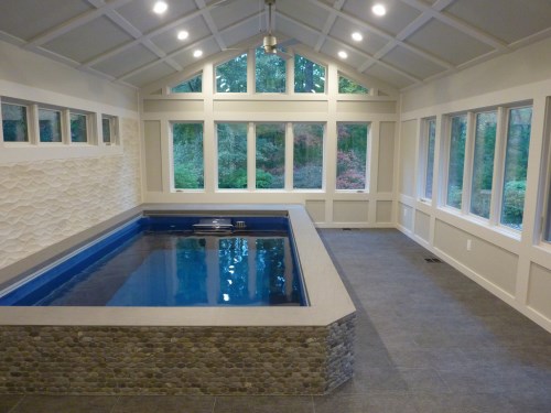 Bể bơi trong nhà